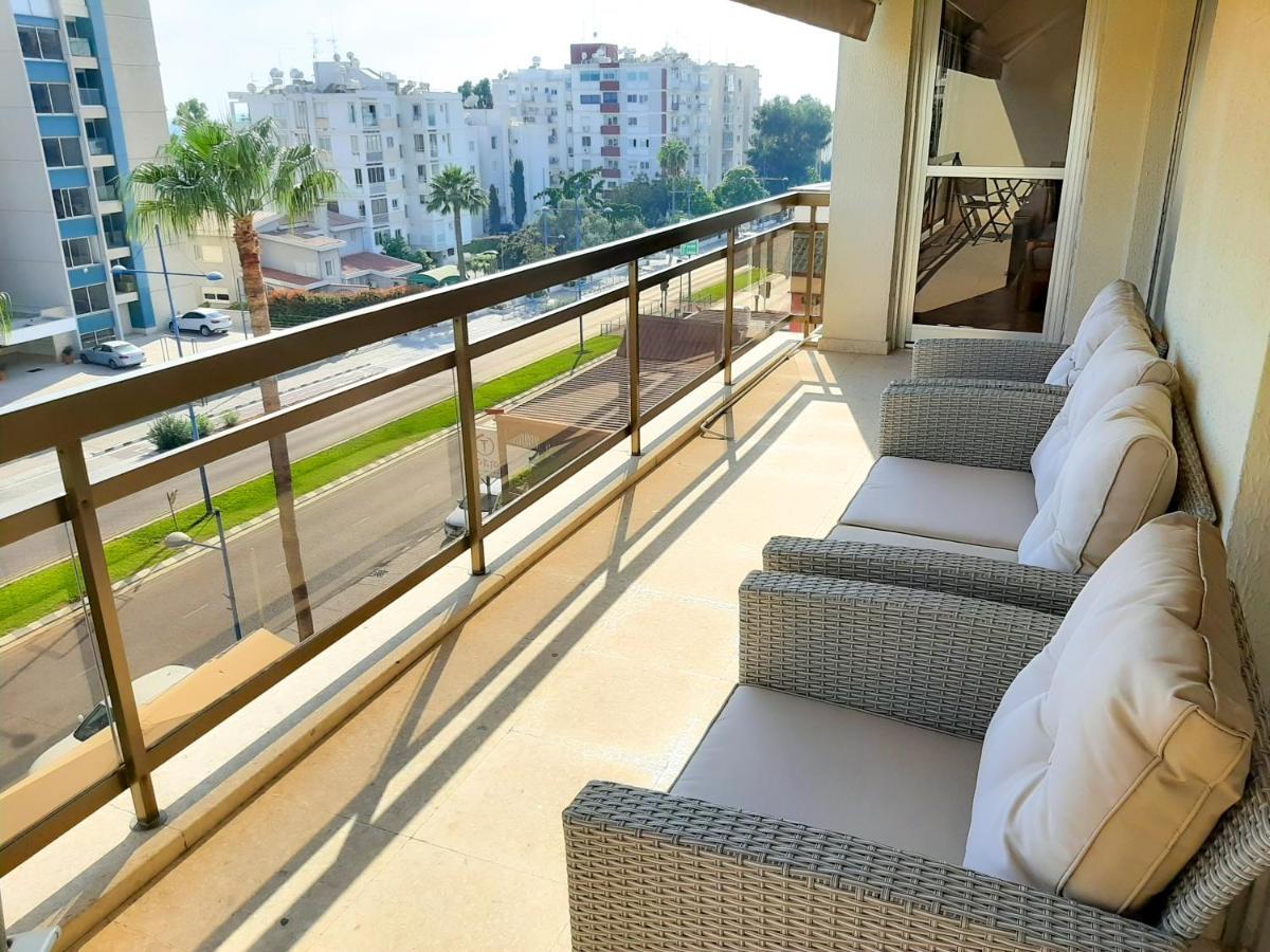 Samson Sea Breeze, 3Bed Sleeps 6, Free Wifi Limassol Exterior foto