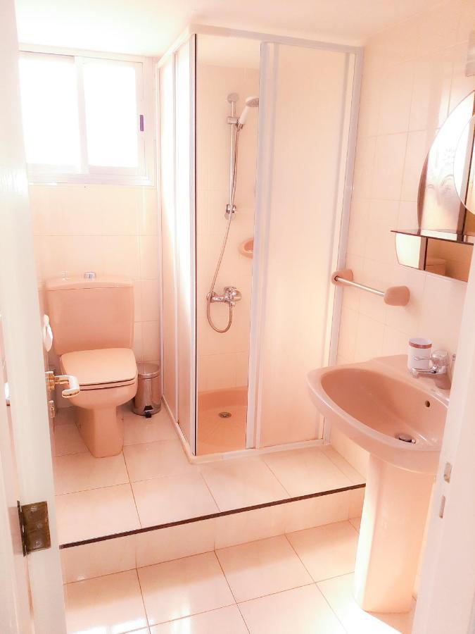 Samson Sea Breeze, 3Bed Sleeps 6, Free Wifi Limassol Exterior foto