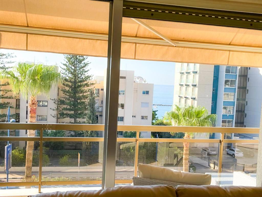 Samson Sea Breeze, 3Bed Sleeps 6, Free Wifi Limassol Exterior foto