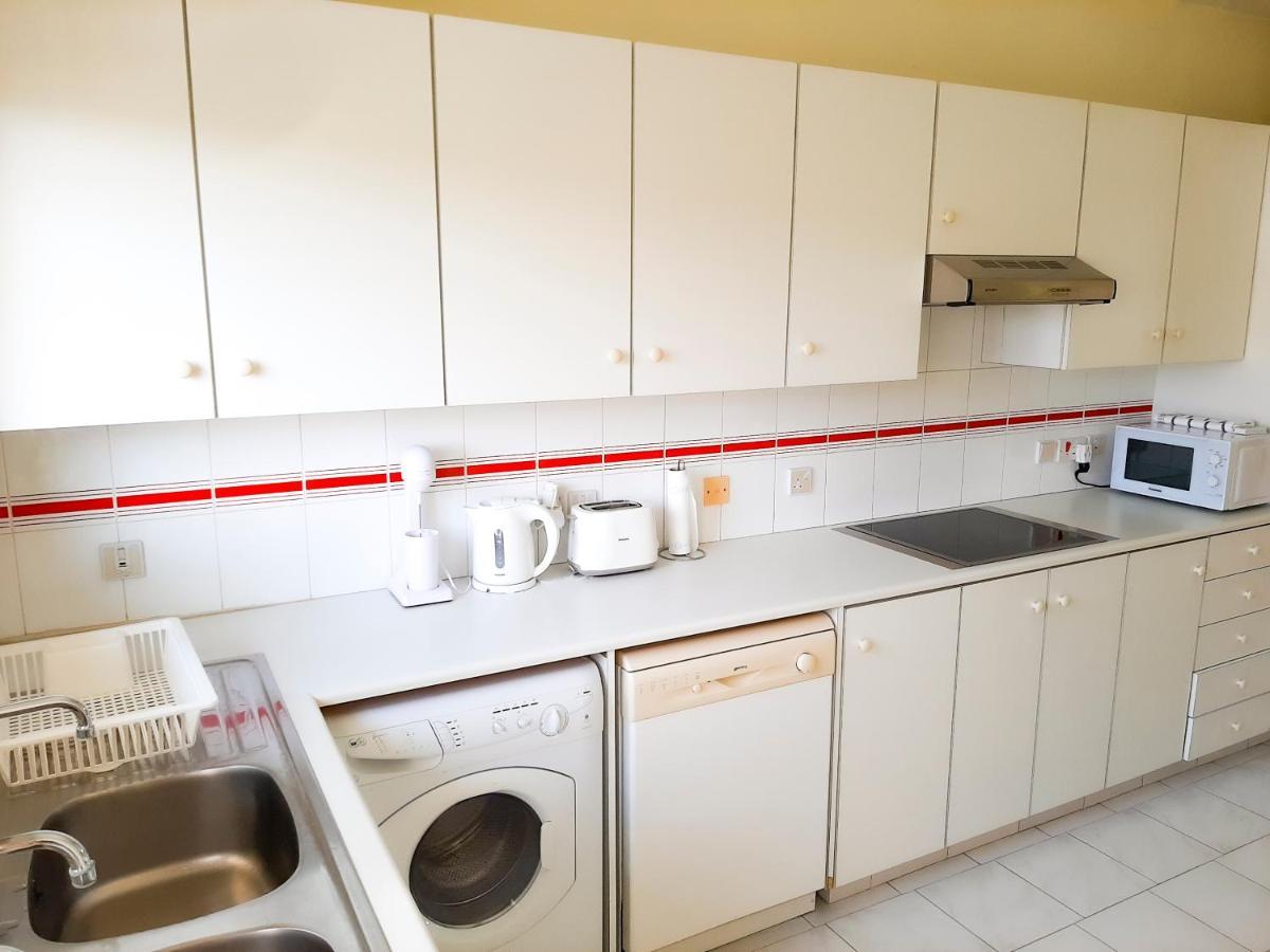 Samson Sea Breeze, 3Bed Sleeps 6, Free Wifi Limassol Exterior foto