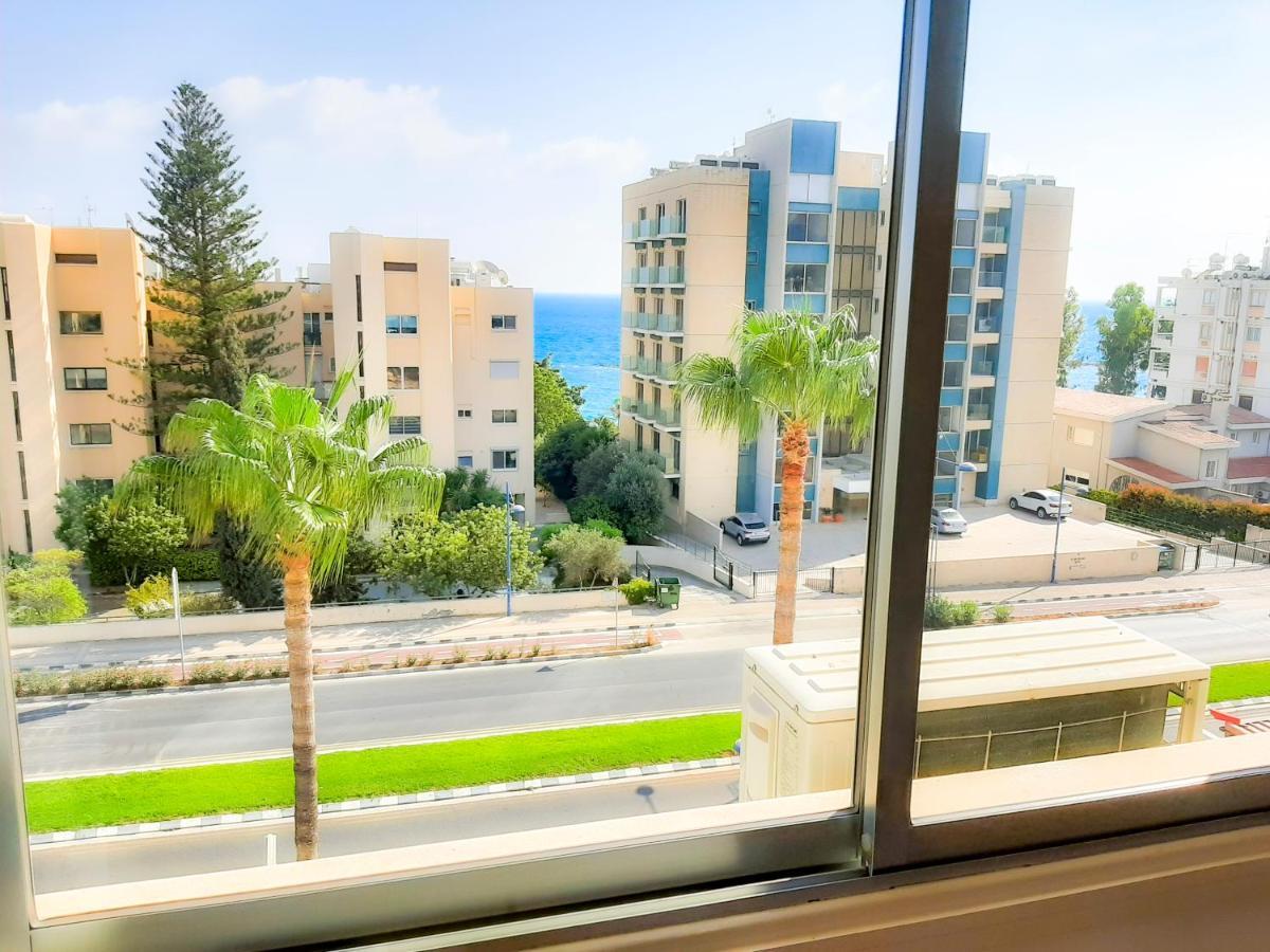 Samson Sea Breeze, 3Bed Sleeps 6, Free Wifi Limassol Exterior foto