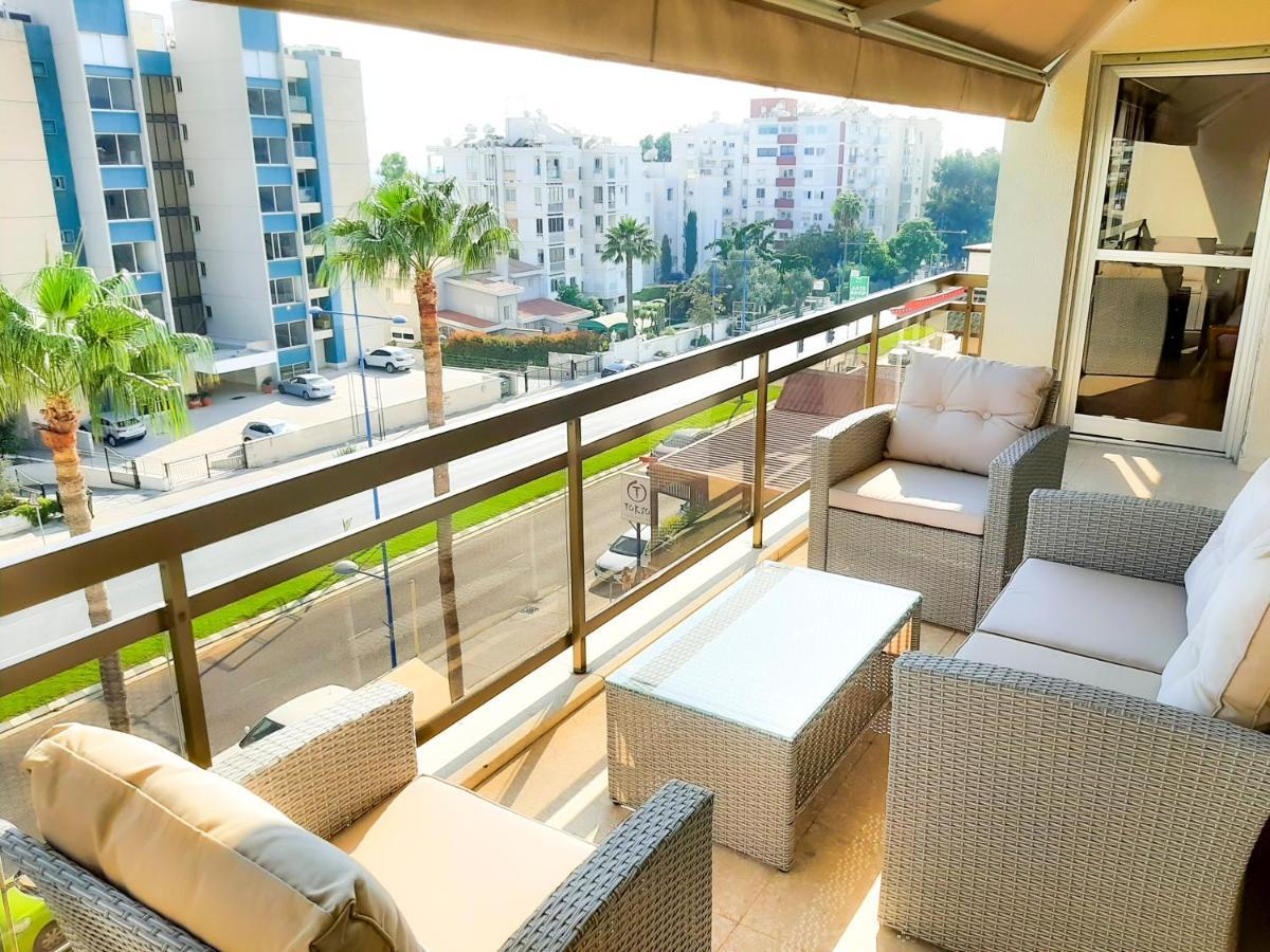 Samson Sea Breeze, 3Bed Sleeps 6, Free Wifi Limassol Exterior foto